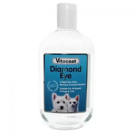 Diamond Eye Tear Stain Remover is suitable for all breeds of dogs and cats.